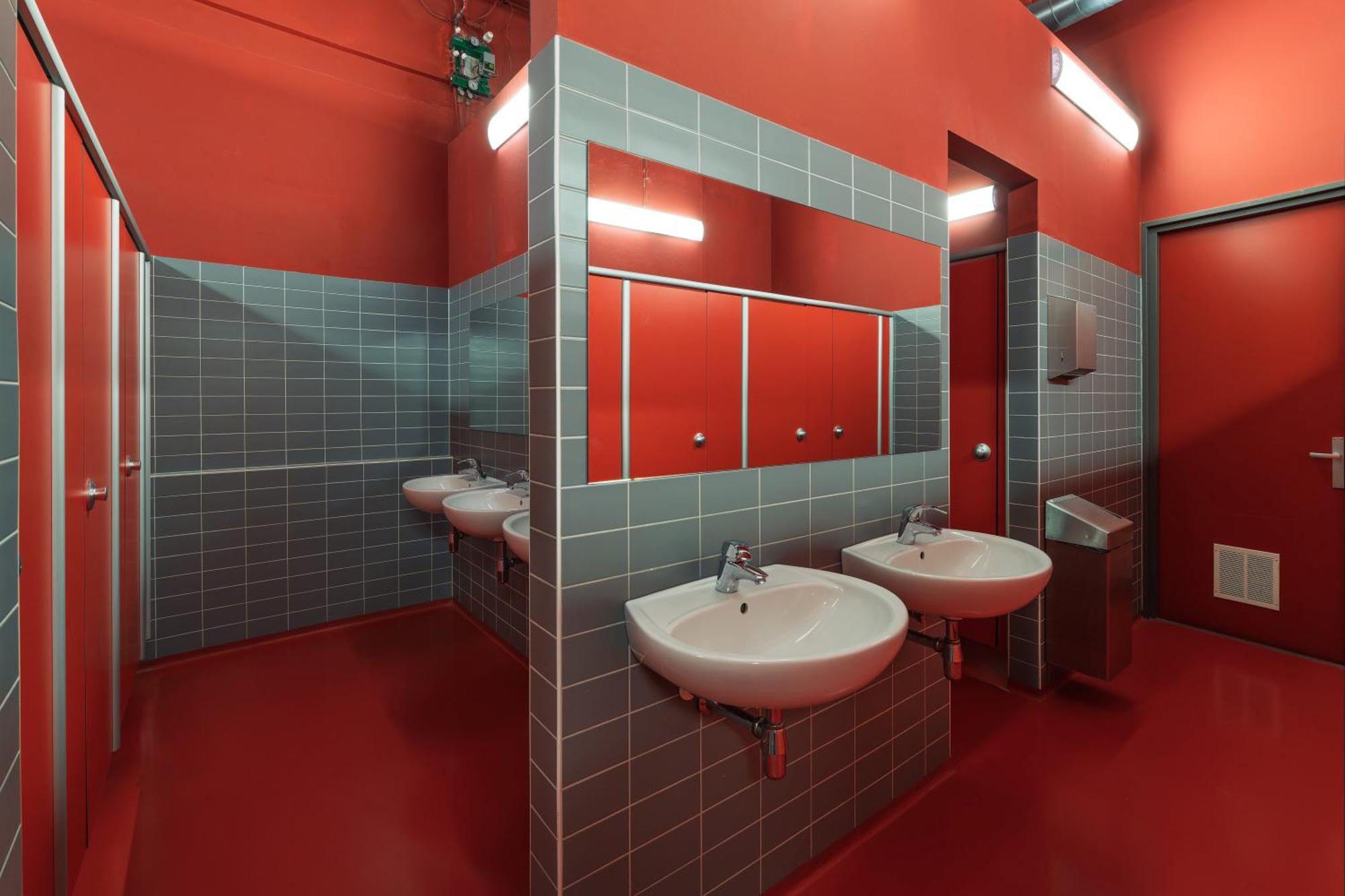 Stayokay Hostel Eindhoven - Blue Collar Room photo
